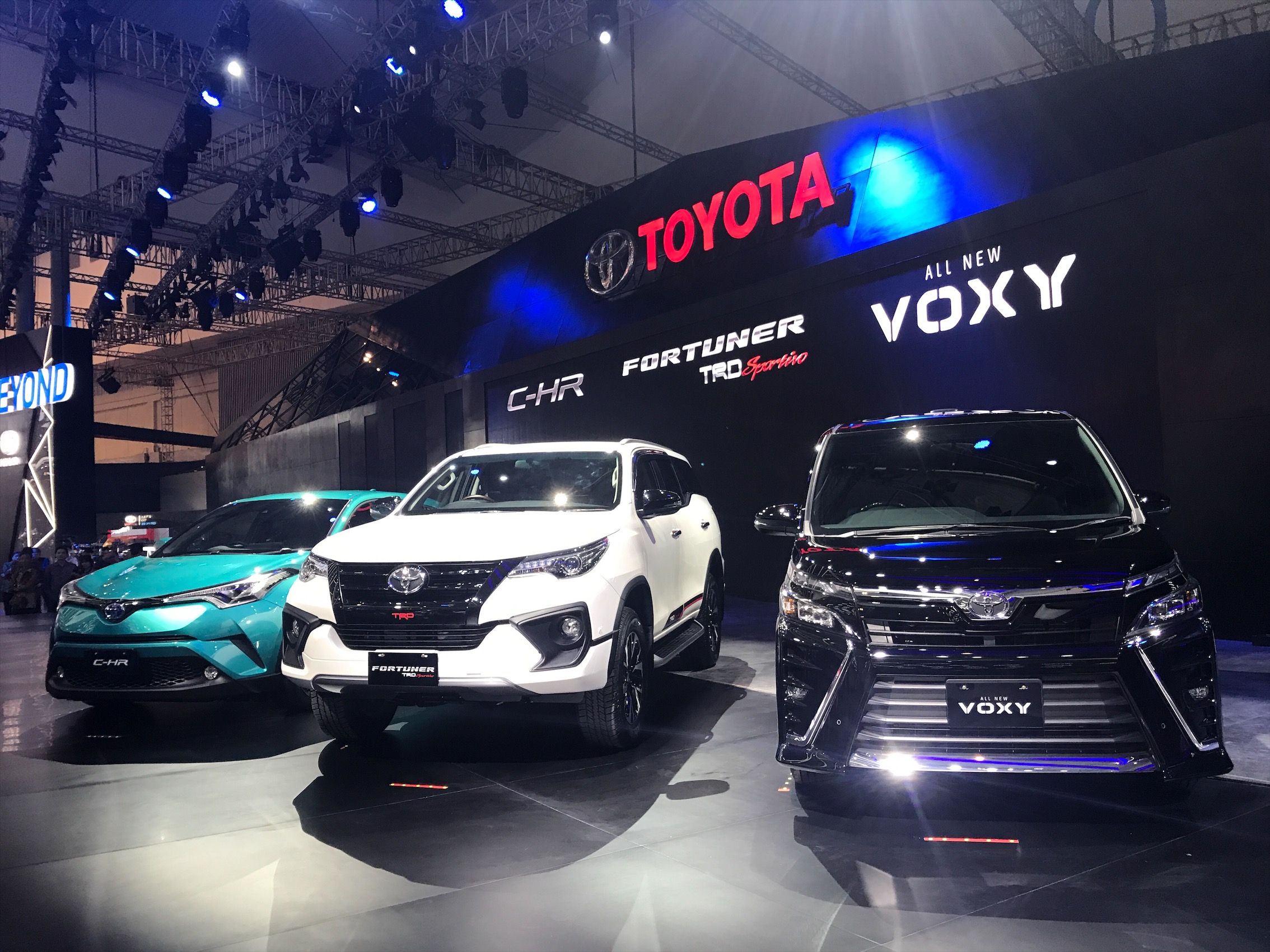 Modifikasi Toyota Fortuner Trd Sportivo - Modifretro