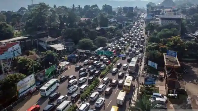 Perhatian Jalur Puncak Dari Arah Cianjur Ditutup 31 Desember 2024 1