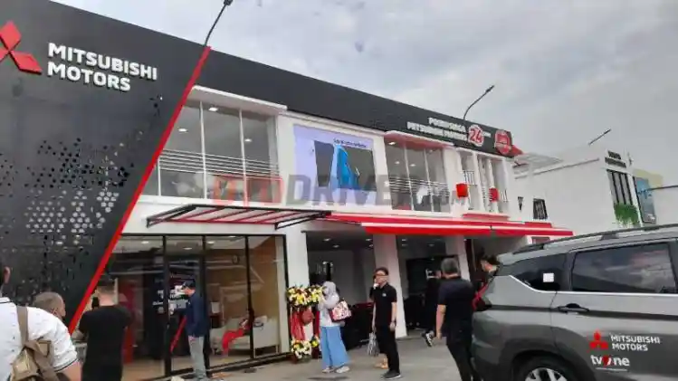 Mitsubishi Resmikan Posko Lebaran Ada Di Pulau Jawa Hingga