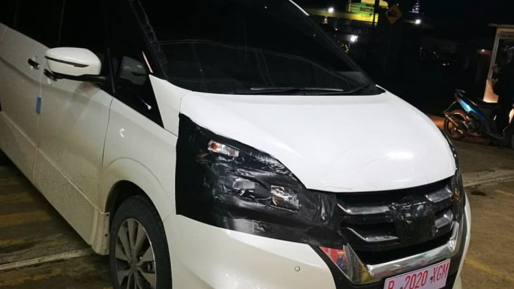 SPY SHOT: Nissan Serena Generasi Terbaru Kepergok di Bandung