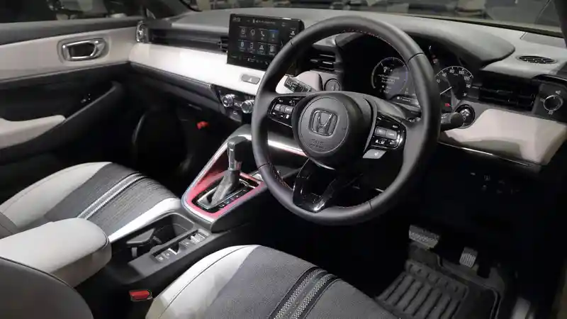 Foto - Honda Vezel Meluncur di Jepang, Seperti Ini Tampang New HR-V