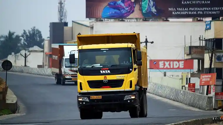Truk - Tata Motors Pastikan Peluncuran Dump Truck Anyar Tata Prima 2528 (6x4) Tahun Ini