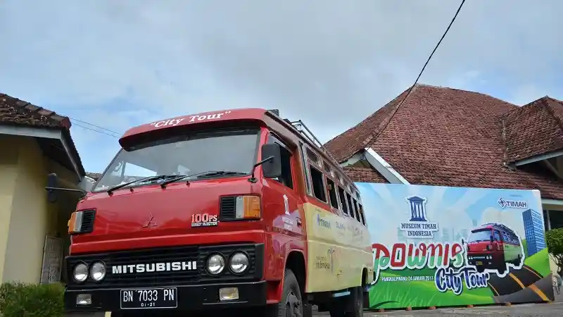 Foto - Ini Dia Line Up Bus Klasik yang Akan Tampil di Incubus 2017
