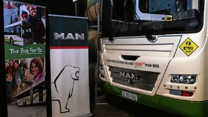 Foto - MAN Bus Serah Terimakan Bus Ke-1.000 Unit untuk Pelanggan di Afsel