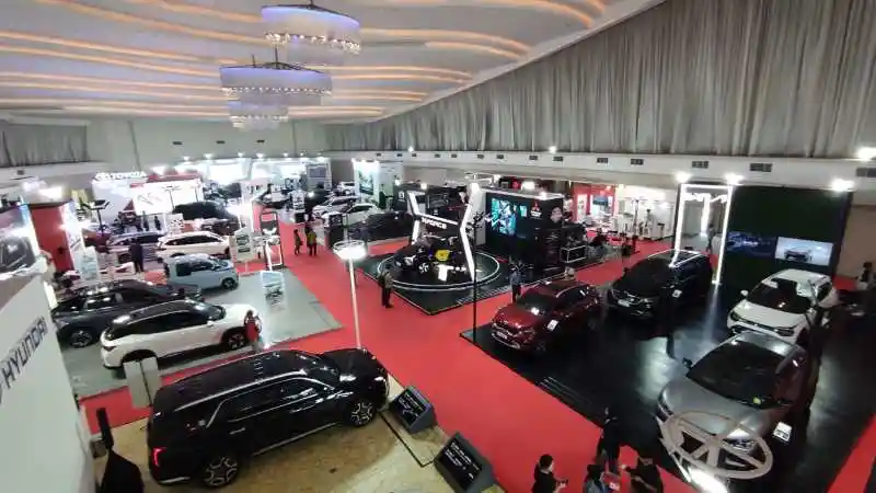 Berita - GIIAS Semarang Dapat Tingkatkan Penerimaan Pajak Kendaraan Bermotor 