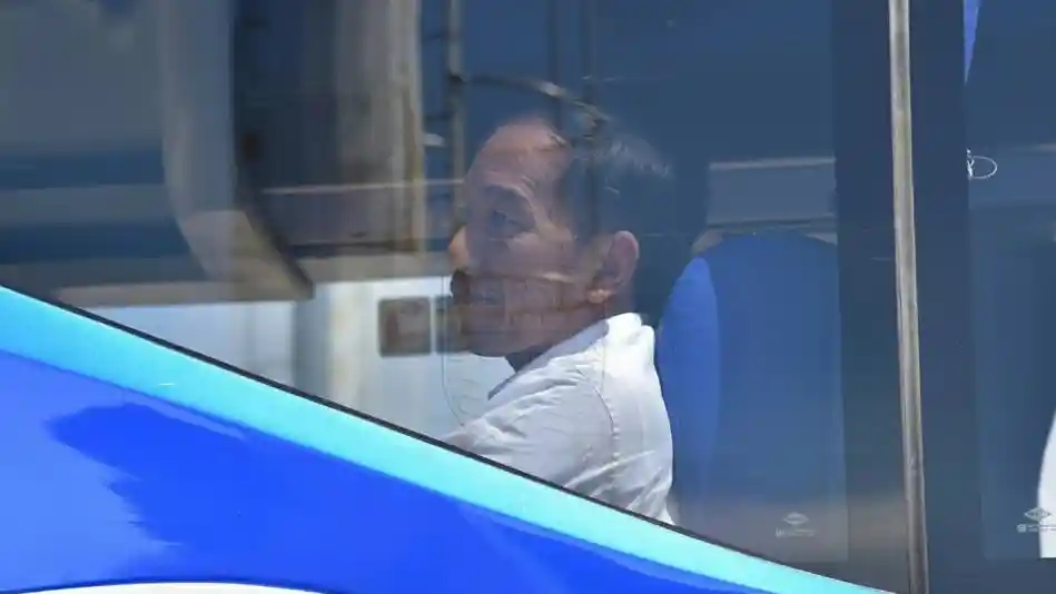 Foto - Presiden Jokowi Naik Bus Legacy Sky XHD PERSIB, Tinjau Ruas Tol Soreang-Pasir Koja