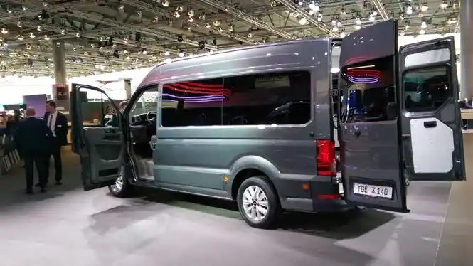 Van - Grup Volkswagen Pasarkan Van VW Crafter dengan Branding MAN TGE Akhir Tahun Ini