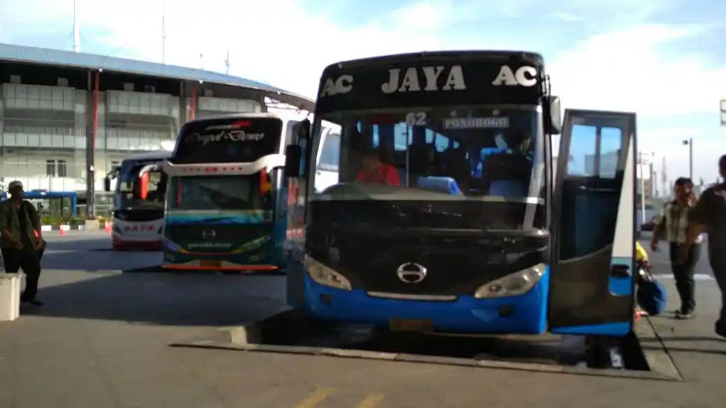 Bus - Hanya 40 Persen Bus dan Truk yang Lolos Uji Ramcheck Kementerian Perhubungan