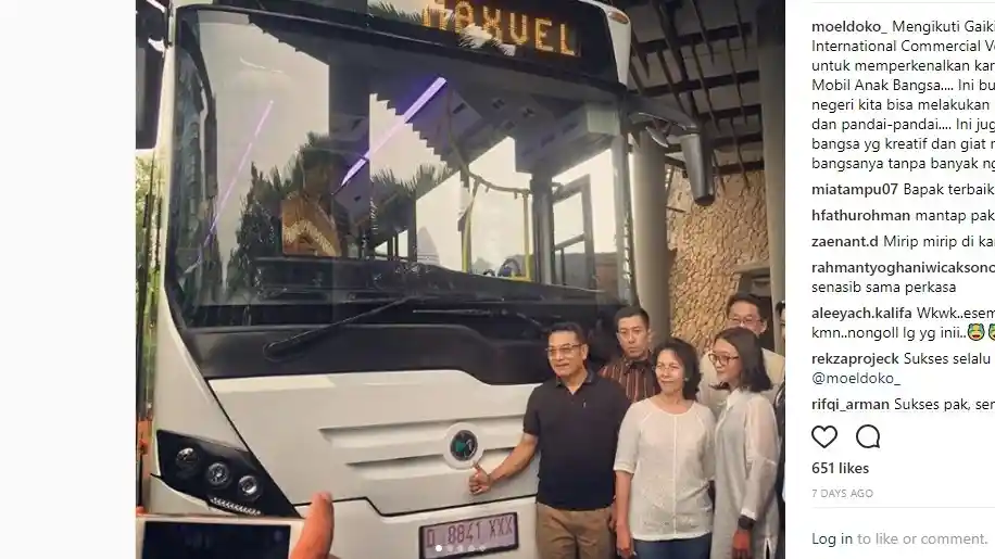 Foto - Bus Listrik Jenderal (Purn) Moeldoko Tampil di GIICOMVEC 2018