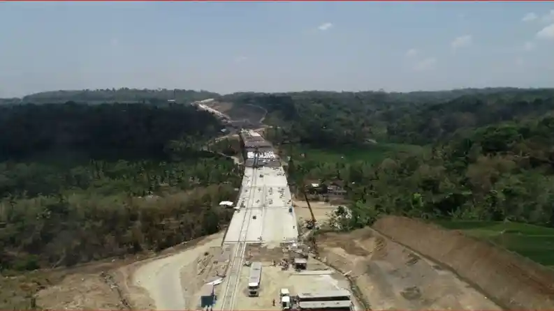 Berita - Tol Semarang - Solo - Salatiga - Kartasura Dikebut Pengerjaannya. Kapan Bisa Beroperasi?