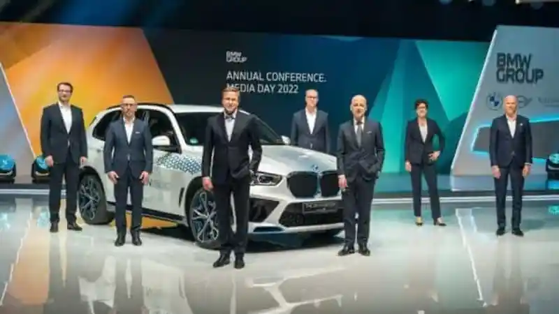 Mobil Listrik - BMW Grup akan Meluncurkan 15 Mobil Listrik pada Tahun 2022