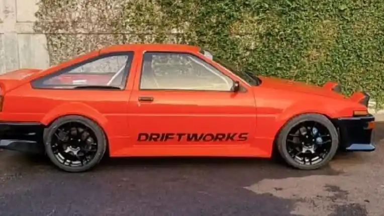 Foto - Toyota Trueno AE86 Dilelang, Ini Tips Mengikutinya