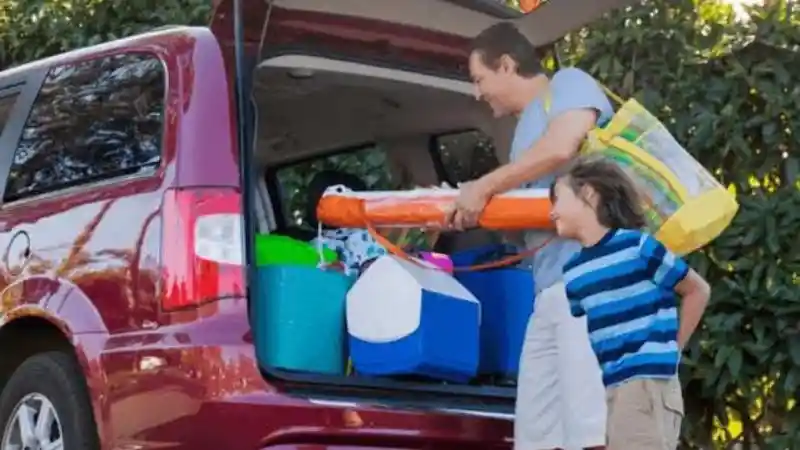 Foto - Dapat Merusak Mobil, Ini 5 Kebiasaan Mengemudi yang Salah 