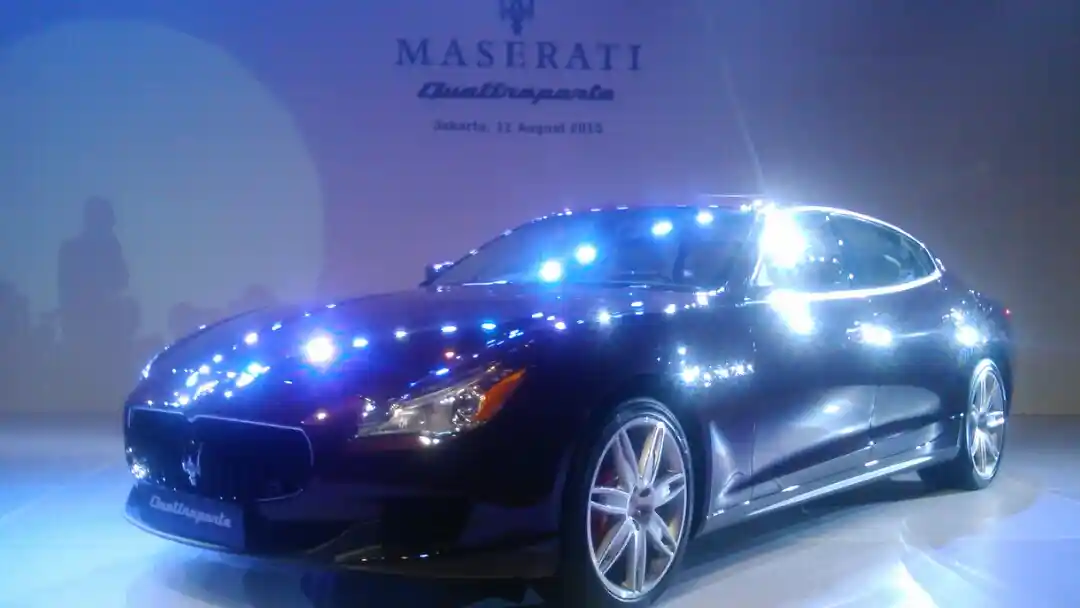 Foto - Ini Dia Koleksi Mobil Super Mewah Reino Barack