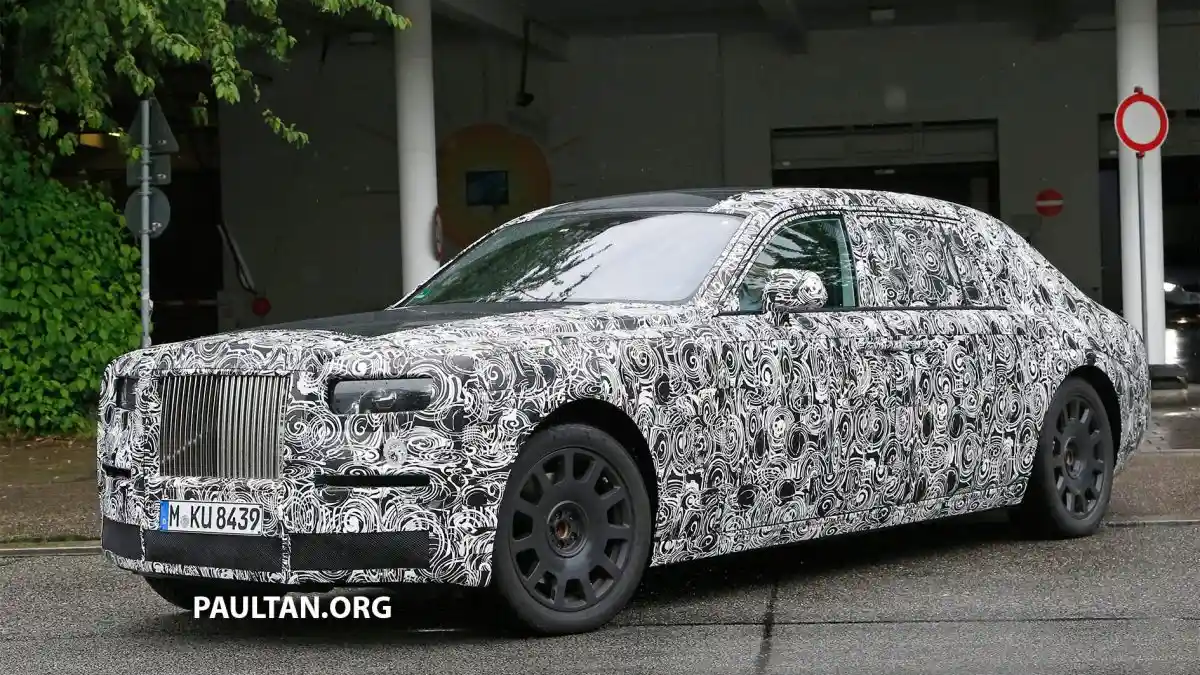 Berita - SPY SHOT: Rolls Royce Phantom 2017