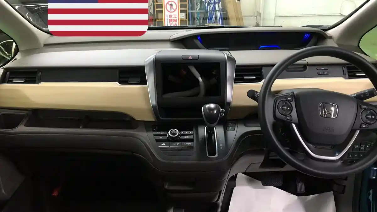 Foto - GALERI FOTO: Detail Baru Honda Freed 2017 (15 FOTO)