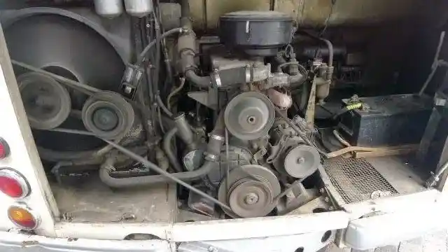 Foto - Inilah Bus Mesin Belakang Pertama Di Indonesia