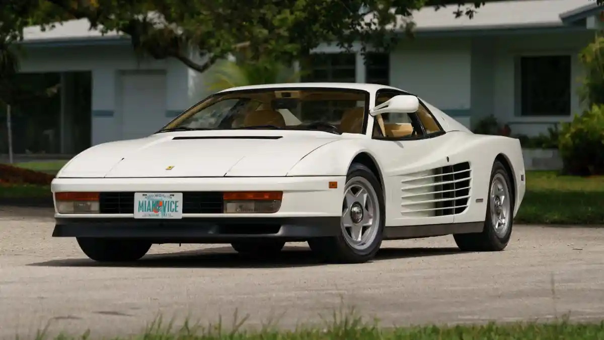 Berita - Siap-siap, Ferrari Testarossa Miami Vice Bakal Dilelang 