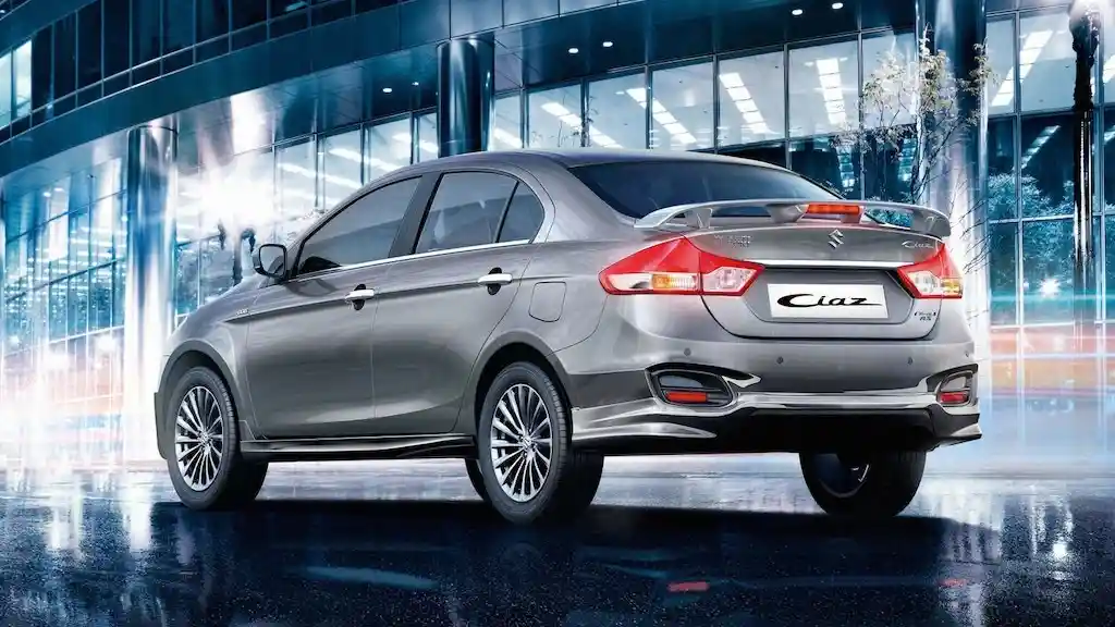 Foto - Di India, Suzuki Meluncurkan Ciaz RS