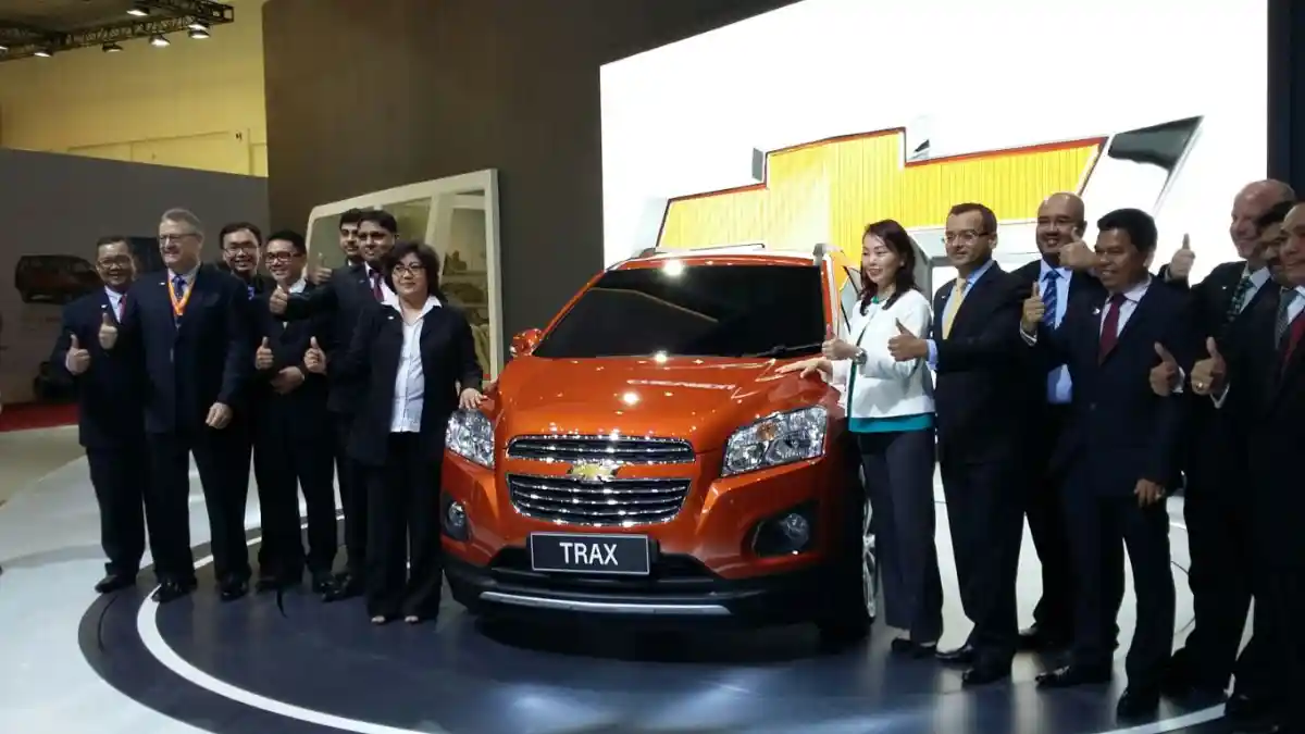Berita - GIIAS 2015 : Chevrolet Perkenalkan SUV Kompak, Trax