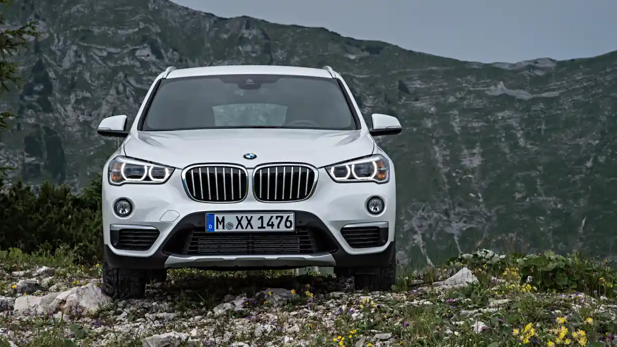 Berita - Ini Foto Detail BMW X1 2016, Tunggu Kehadirannya Di Indonesia