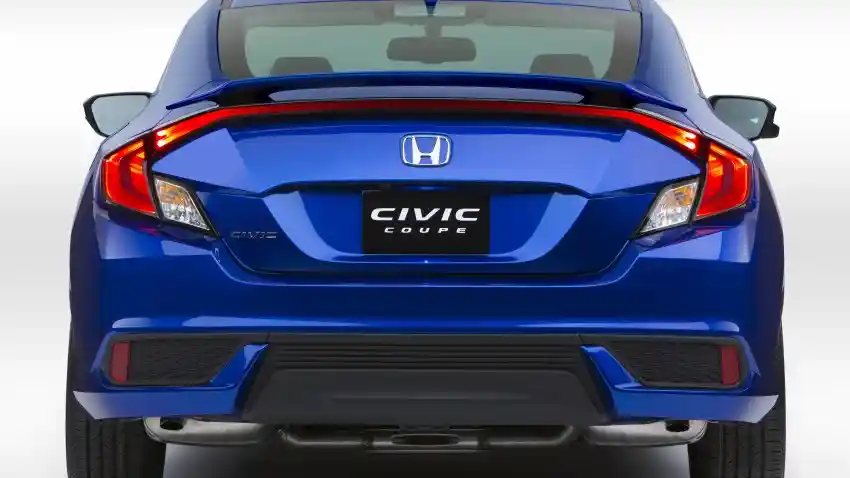 Foto - Punya Buritan Sangar, Honda Civic Coupe Siap Hadir Dengan Turbo