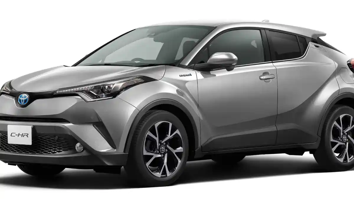 Berita - Mengetahui Dimensi Toyota C-HR Saat Bertemu Para Rivalnya