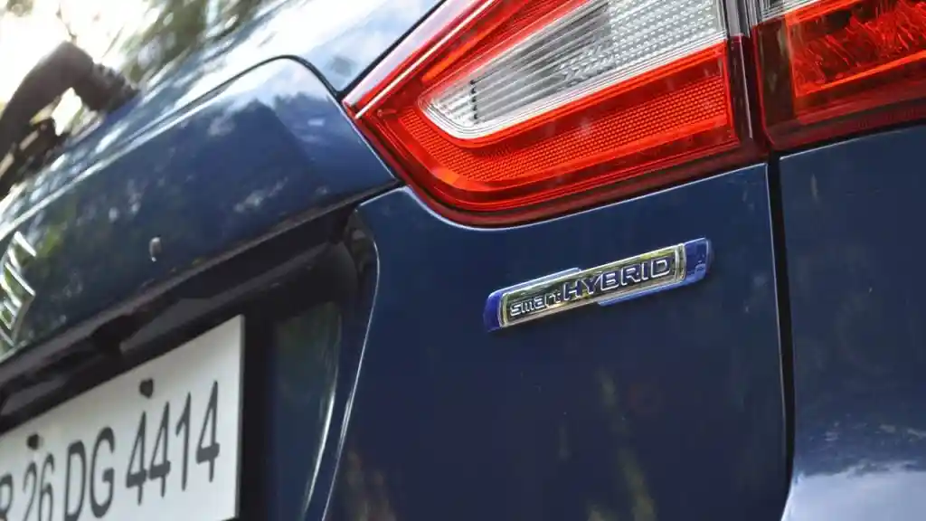 Foto - Suzuki Batal Luncurkan S-Cross Full Hybrid