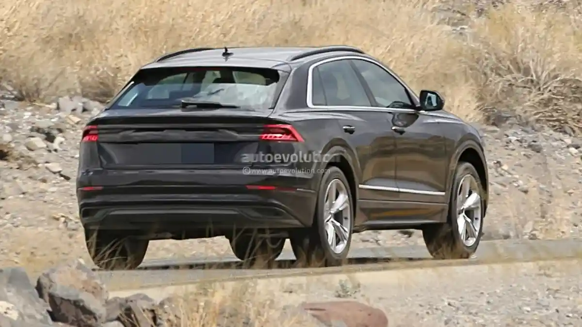 Foto - Audi Luncurkan Mobil Baru Dengan Cara Unik