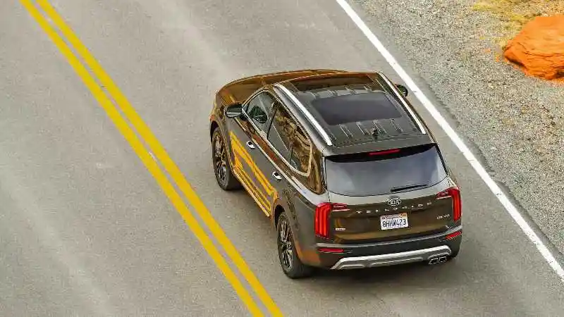 Berita - KIA Recall Telluride Karena Gampang Terbalik Saat Diparkir, Kok Bisa?