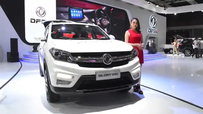 Foto - Daftar Harga DFSK Terbaru (November 2023)