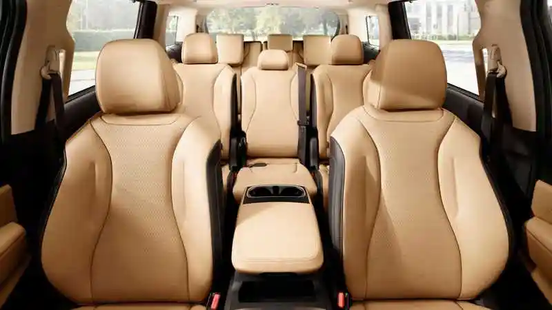Foto - All New KIA Carnival Meluncur di Korsel. Negeri Batik Kapan Menyusul?