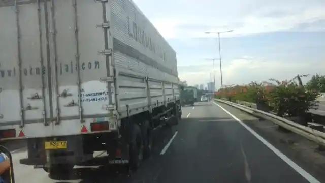 Berita - Jangan Terlena Jalanan Lengang! Supir Tetap Harus Taat Waktu Istirahat