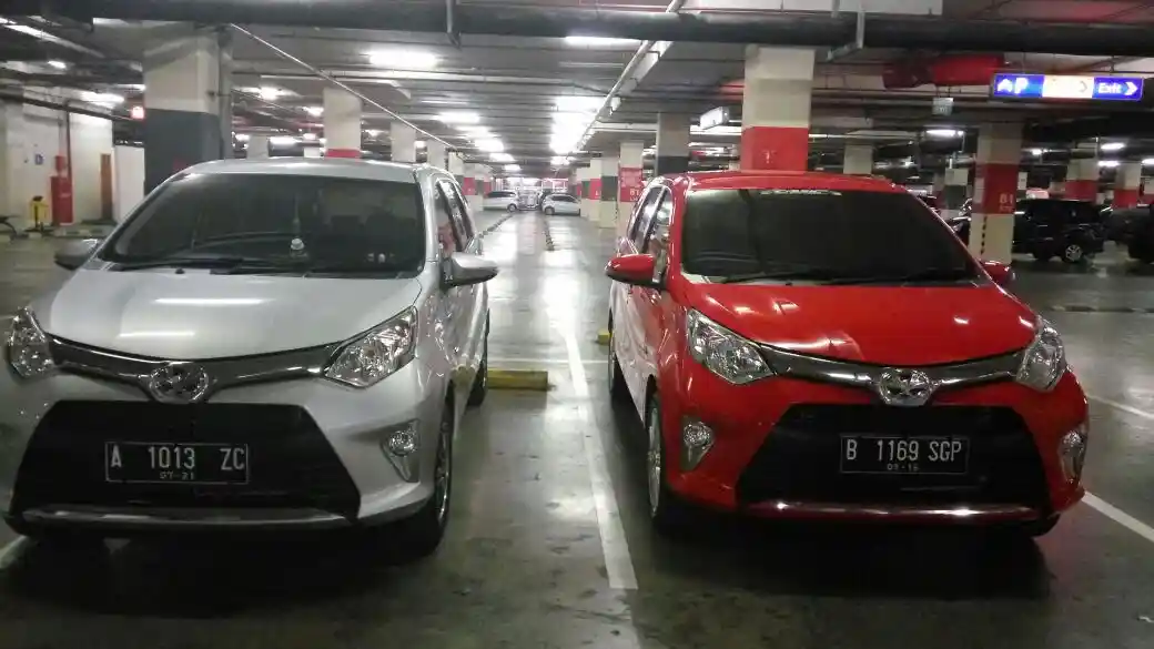 Foto - Inilah Komunitas Toyota Calya-Daihatsu Sigra Pertama