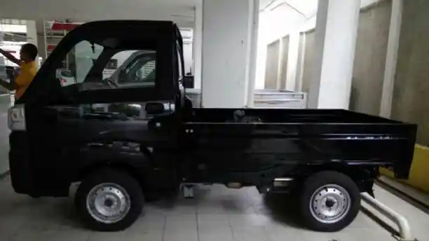 Berita - Daihatsu Hi-Max Akan Meluncur Di Hari Pahlawan?