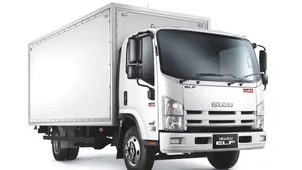 Foto - Isuzu Kenalkan Varian Baru Truk Isuzu Elf NPR Pro di Pasar Malaysia