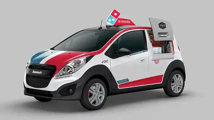 Berita - VIDEO: Chevrolet Spark Ini jadi Keren Untuk Antar Pizza 