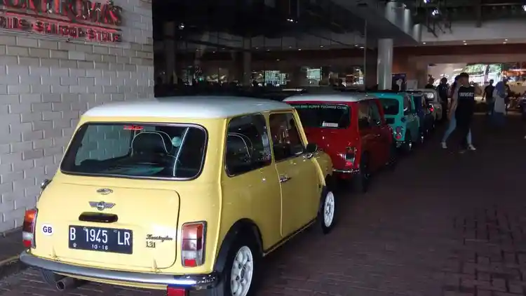 Foto - Para Pecinta Mini Cooper Tumpah Ruah di Seluruh Tanah Air