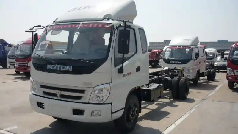 Foto - Cina Berlakukan Standar Emisi Baru untuk Truk Light Duty