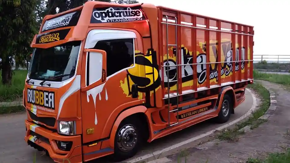 Foto - Ini Dia Foto-foto Truk Modif Terbaik yang Siap Unjuk Gigi di Jogja Truck Festival 2018