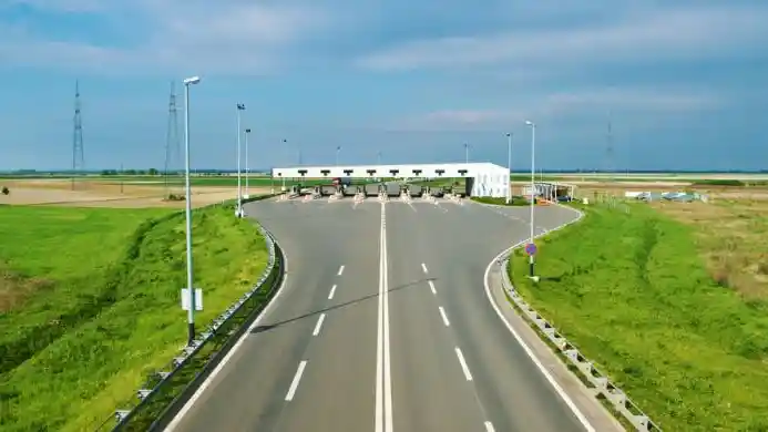 Berita - 65 Km Jalan Tol Solo-Ngawi Boleh Dilewati Gratis untuk Pemudik: Maaf Tidak untuk Bus!