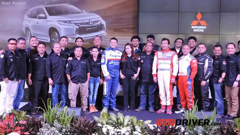 Berita - GALERI FOTO: Komunitas POC Ikut Jajal All New Pajero Sport bersama Pereli Dunia