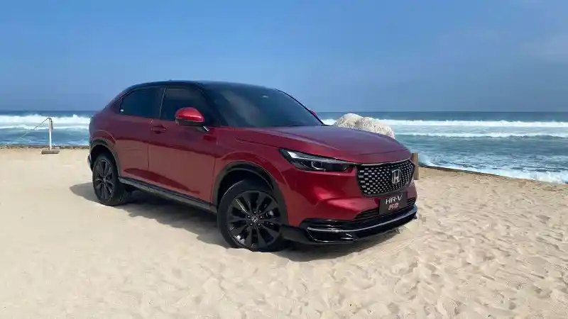 Tips - Mau Meminang Honda HR-V Sebagai Pengisi Garasi Rumah? Cek Dulu Daftar Harganya Juli 2023