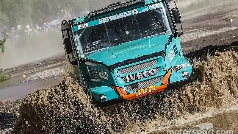 Berita - Pembalap Truk Iveco Tampil Sangat Dominan di Stage 5 Dakar Rally 2017