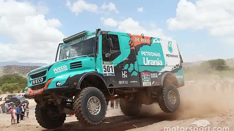 Foto - Pembalap Truk Iveco Tampil Sangat Dominan di Stage 5 Dakar Rally 2017