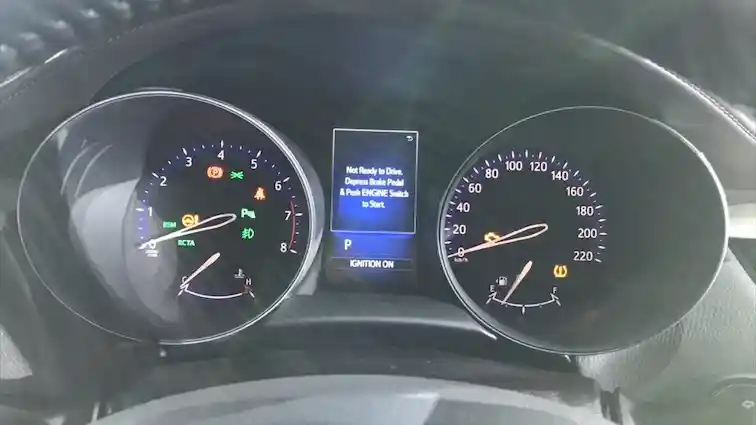 Foto - Ketika C-HR Bertemu HR-V Prestige, Ini Kekurangan dan Kelebihannya