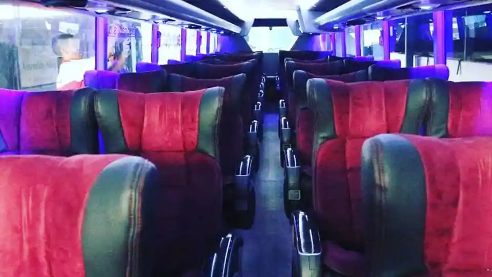 Foto - Fasilitas Wah di Bus Double Decker Pertama di Pulau Sulawesi Milik PO Primadona