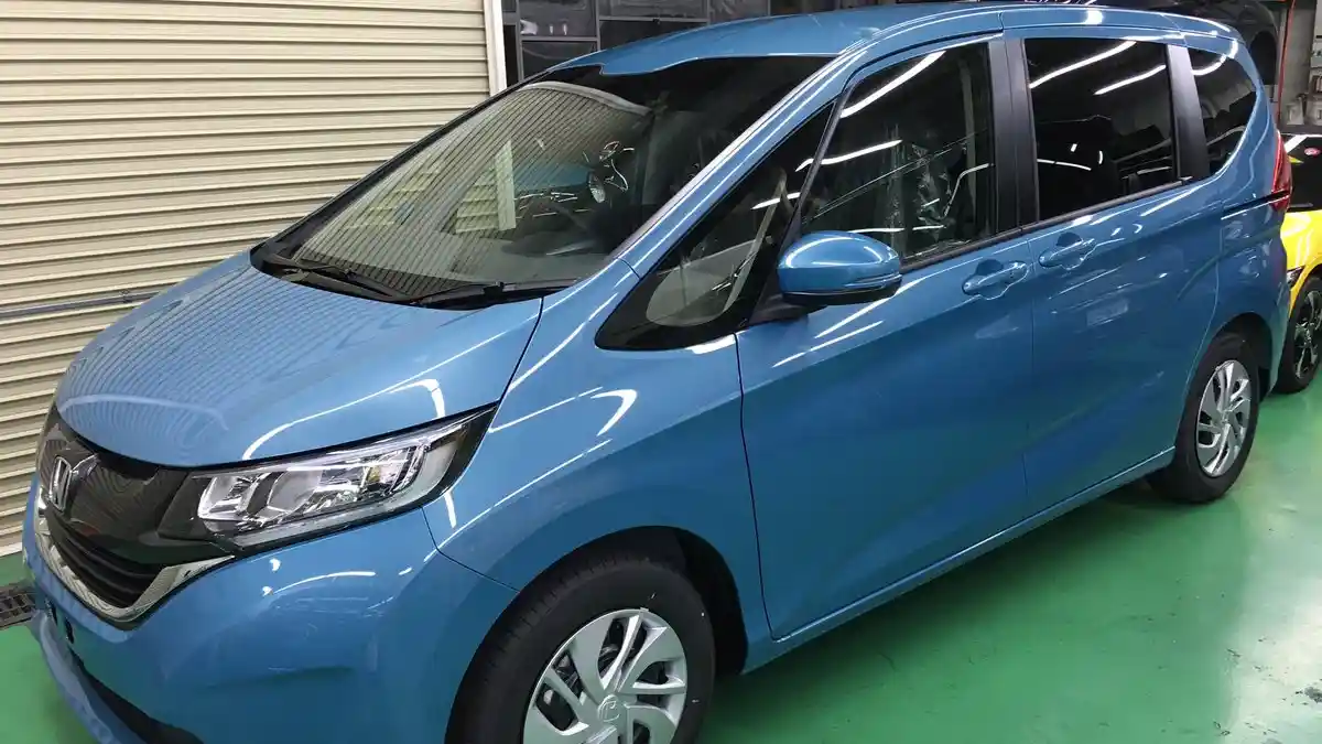 Berita - GALERI FOTO: Detail Baru Honda Freed 2017 (15 FOTO)