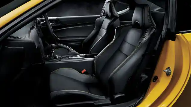 Foto - Mengintip Toyota 86 Edisi Khusus