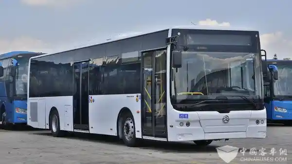 Foto - Pameran Busworld Kortrijk 2017: Golden Dragon Hadirkan 3 Tipe Bus Terbaru